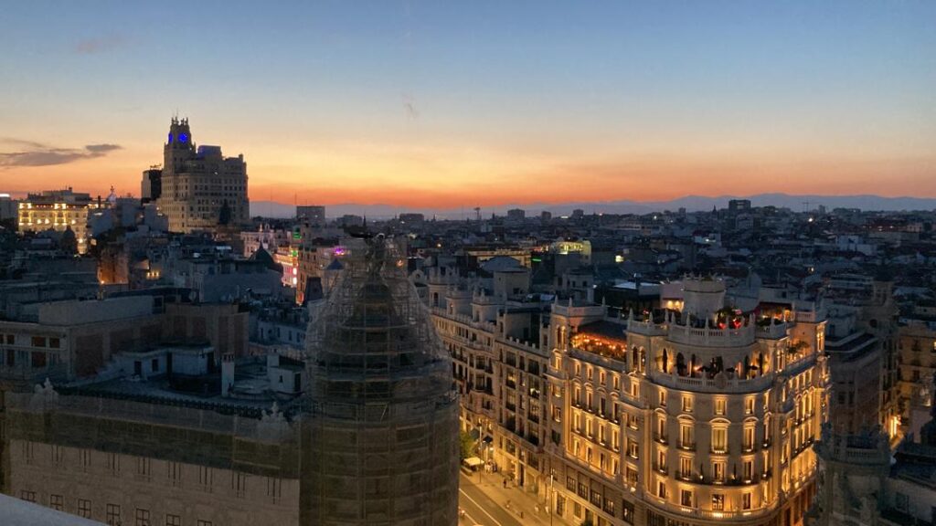 Places to visit in Madrid - Azotea del círculo de bellas artes